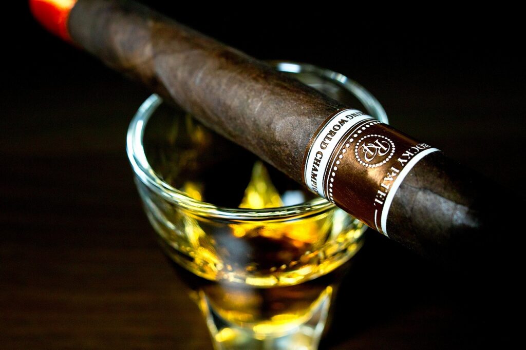 ロッキーパテル CSWC シガースモーキングワールドチャンピオンシップ マレーバ/Rocky Patel CSWC Cigar Smoking World Championship Mareva｜葉巻/シガー初心者の喫煙レビューブログ｜ギャラリー6