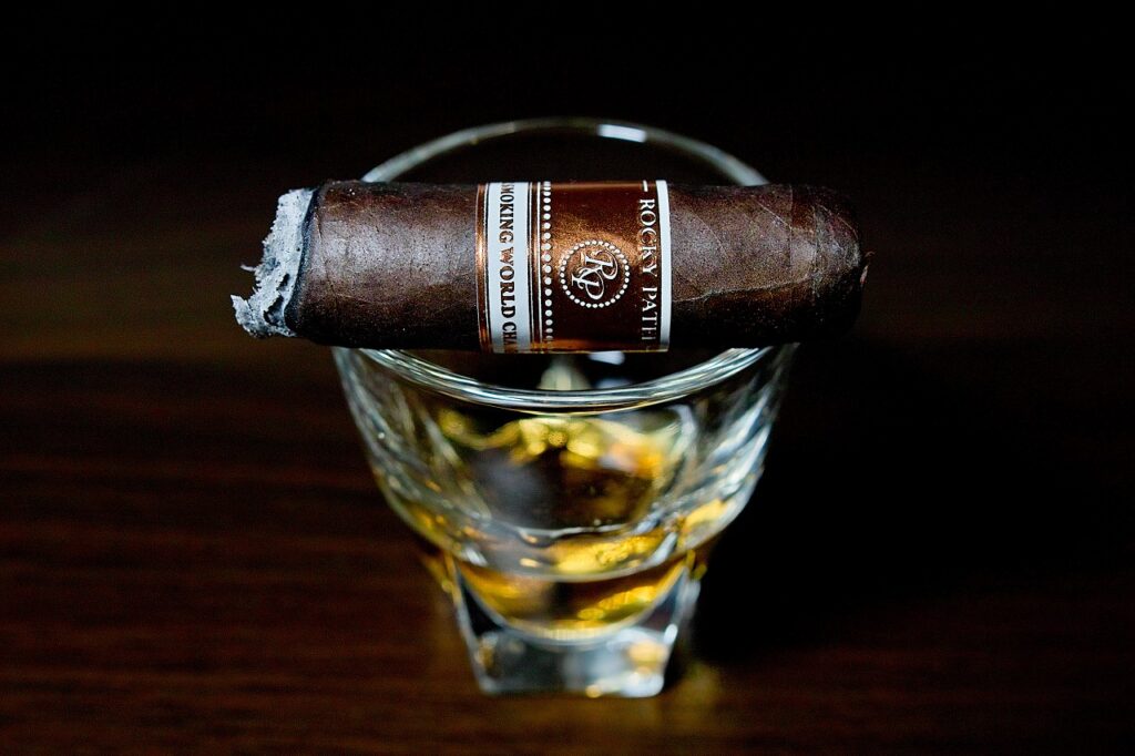 ロッキーパテル CSWC 葉巻世界選手権公式シガー マレーバ/Rocky Patel CSWC Cigar Smoking World Championship Mareva｜葉巻/シガー初心者の喫煙レビューブログ｜喫煙終盤の終わりファイナルサード