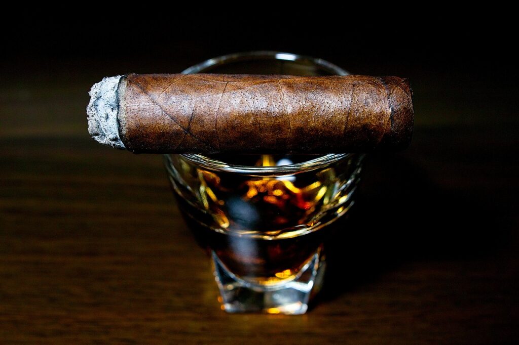 シーエーオー ピロン コロナ/CAO Pilon Corona｜葉巻/シガー初心者の喫煙レビューブログ｜喫煙終盤ファイナルサード