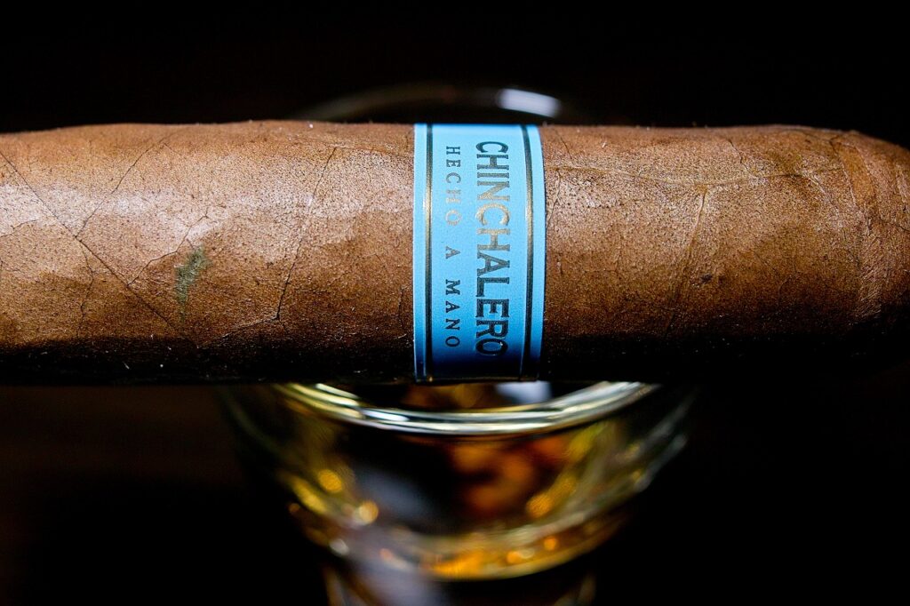 チンチャレロ ペティロブスト/Chinchlero Picadillos Cigar Review|葉巻/シガー初心者の喫煙レビューブログ|ギャラリー5