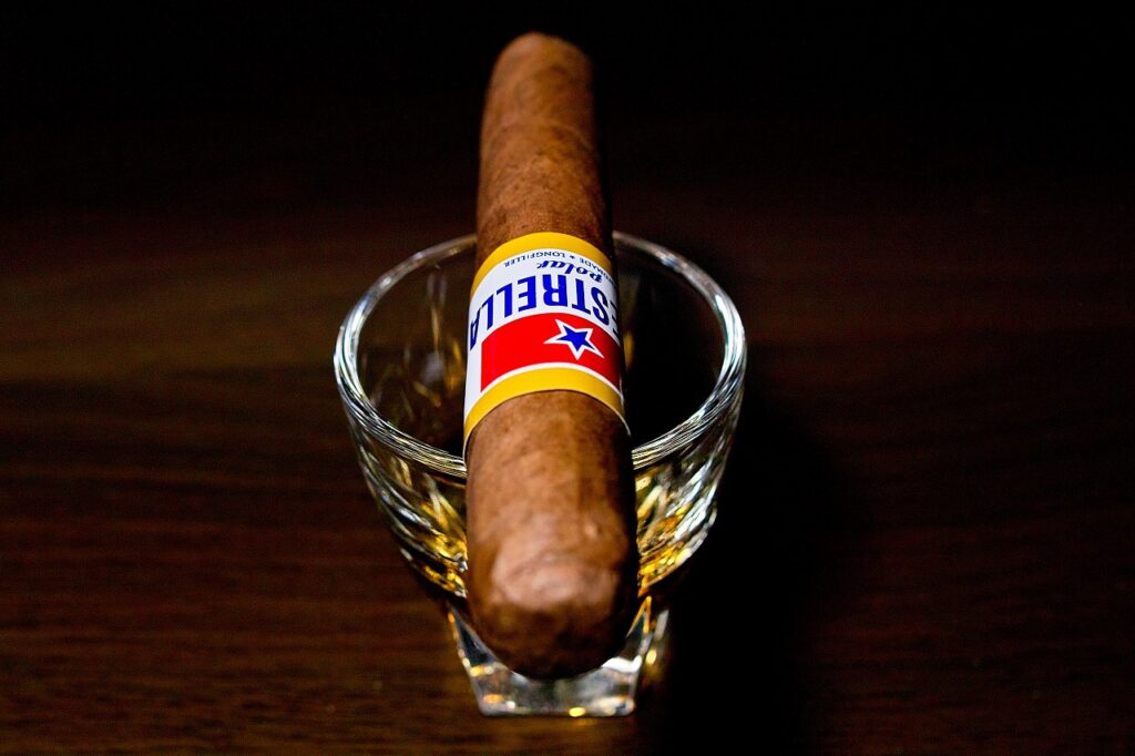 ラ・エストレラ・ポラー ロスチャイルド/La Estrella Polar Rothschild Cigar Review｜葉巻/シガー初心者の喫煙レビューブログ｜ギャラリー5