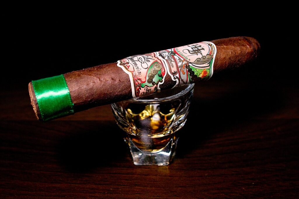 マイファーザー ラ オプレンシア ロブスト/My Father La Opulencia Robusto Cigar Review｜葉巻/シガー初心者の喫煙レビューブログ｜ギャラリー3