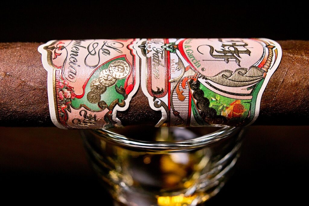 マイファーザー ラ オプレンシア ロブスト/My Father La Opulencia Robusto Cigar Review｜葉巻/シガー初心者の喫煙レビューブログ｜ギャラリー7