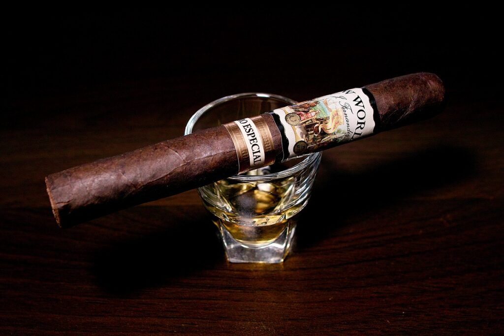 A.J. フェルナンデス ニューワールド プーロエスペシャル ショートチャーチル/A.J. Fernandez New World Puro Especial Short Churchill Cigar Review｜葉巻/シガー初心者の喫煙レビューブログ｜ギャラリー3