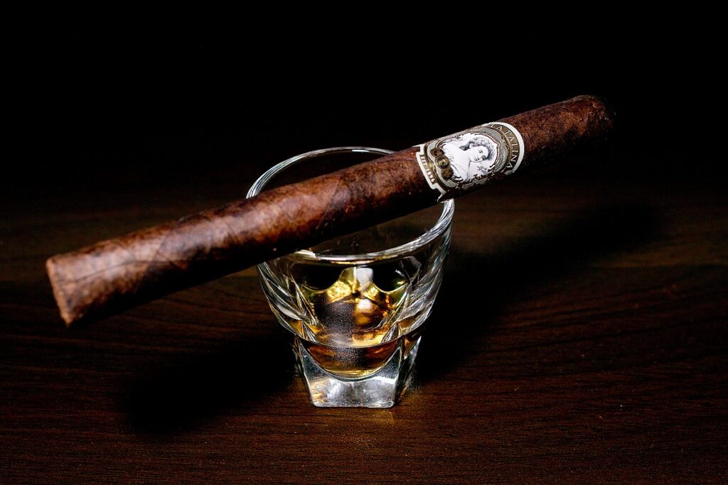 ラ・パリィーナ マデューロ 40 VTG/La Palina Maduro 40 Cigar Review｜葉巻/シガー初心者の喫煙レビューブログ｜ギャラリー3