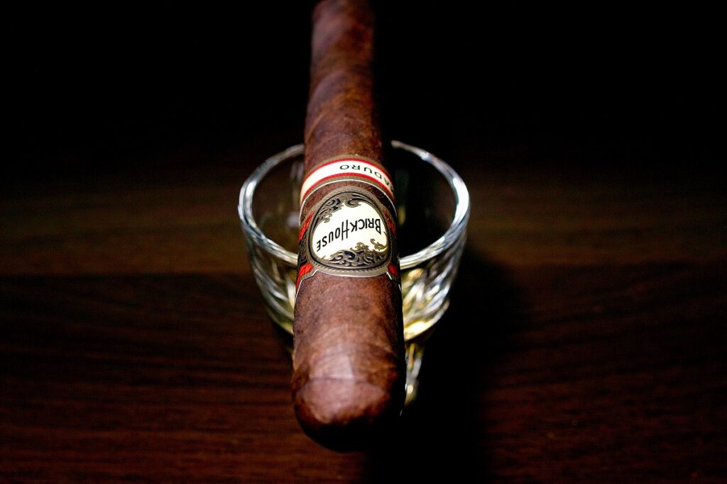 ブリックハウス トロ マデューロ/Brick House Toro Maduro Cigar Review｜葉巻/シガー初心者の喫煙レビューブログ｜ギャラリー4