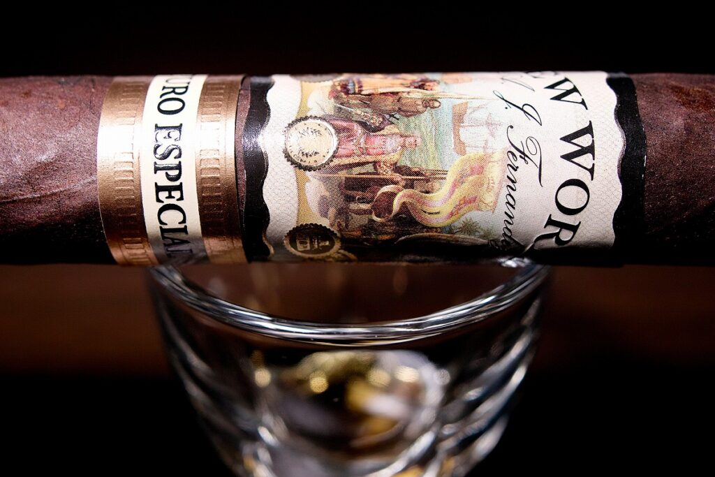 A.J. フェルナンデス ニューワールド プーロエスペシャル ロブスト/A.J. Fernandez New World Puro Especial Robusto Cigar Review｜葉巻/シガー初心者の喫煙レビューブログ｜ギャラリー7