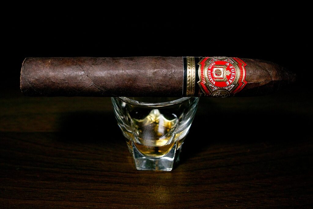 アルトゥーロ・フエンテ シャトーフエンテ ベリコソ/Arturo Fuente Chateau Fuente Sun Grown Cuban Belicoso Cigar Review|葉巻/シガー初心者の喫煙レビューブログ|ギャラリー8
