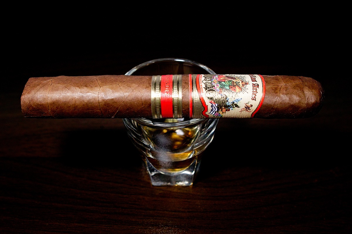 A.J. フェルナンデス ベジャス アルテス ロブスト/A.J. Fernandez Bellas Artes Robusto Cigar Review｜葉巻/シガー初心者の喫煙レビューブログ｜ギャラリー1