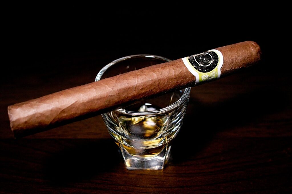 マカヌード カフェ・ハンプトンコート/Macanudo Cafe Hampton Court Cigar Review｜葉巻/シガー初心者の喫煙レビューブログ｜ギャラリー3