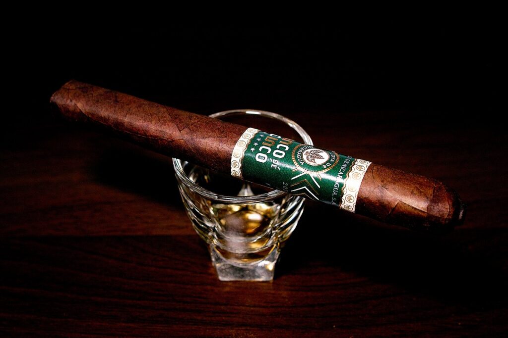 ホヤ・デ・ニカラグア シンコ デ シンコ コロナエクストラ/Joya de Nicaragua Cinco de Cinco Corona Extra Cigar Review｜葉巻/シガー初心者の喫煙レビューブログ｜ギャラリー2