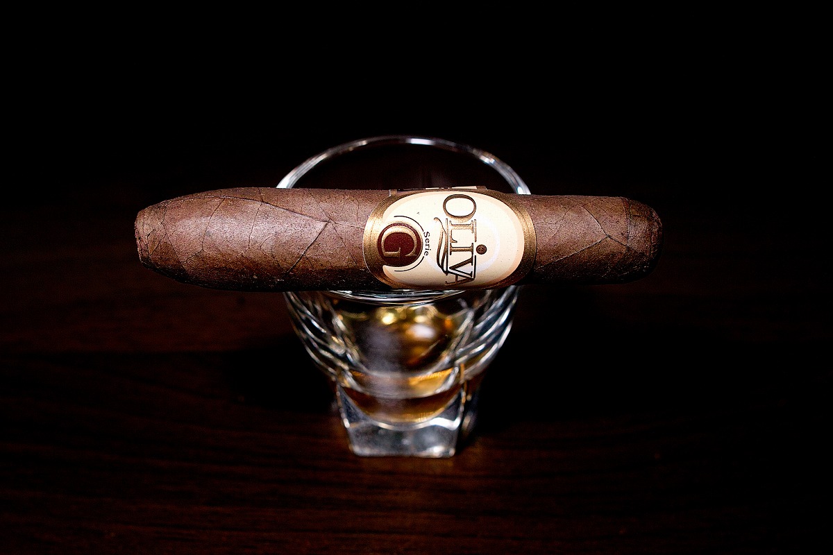 オリバ セリー G スペシャル G/Oliva Serie G Special G Cigar Review｜葉巻/シガー初心者の喫煙レビューブログ｜ギャラリー1