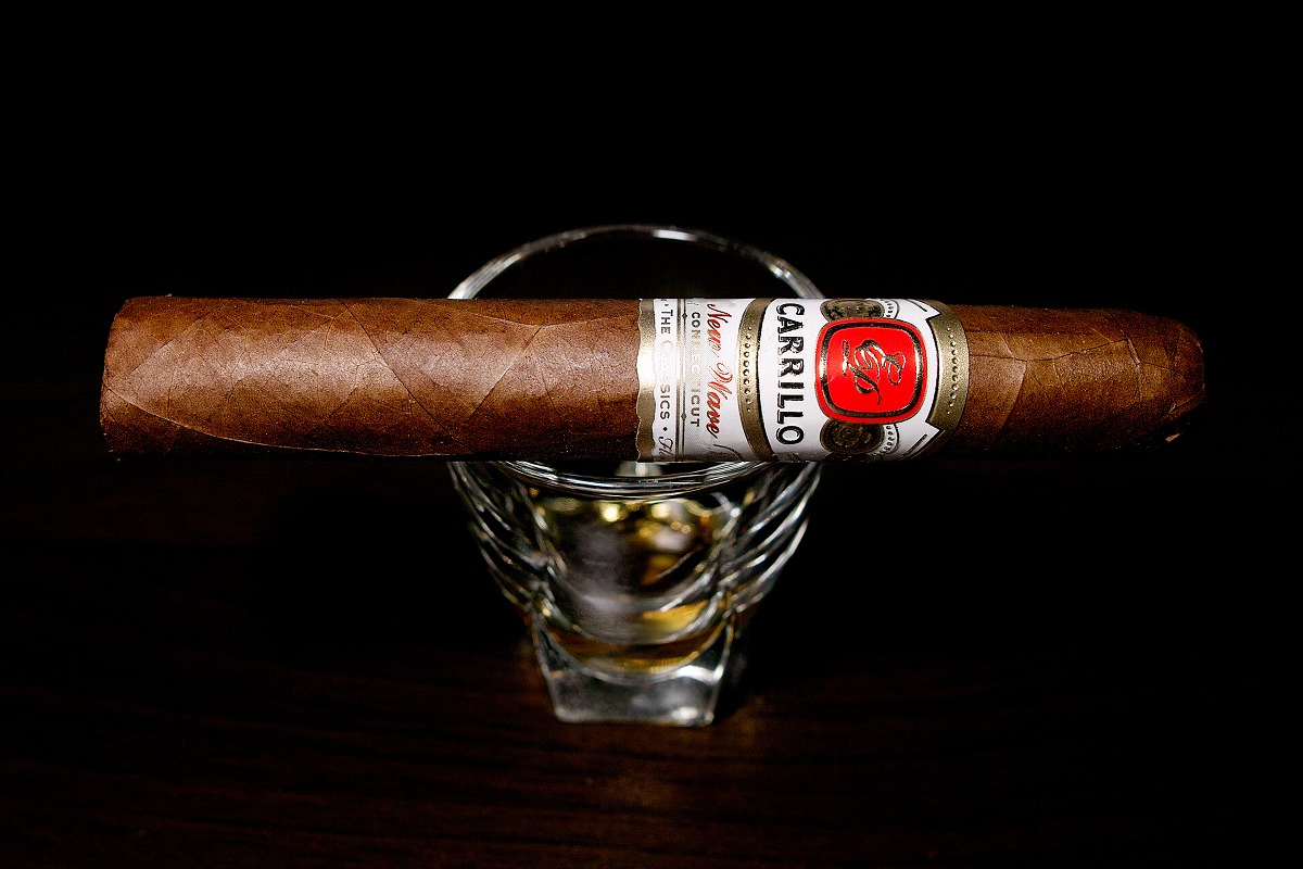 E.P. カリージョ ニューウェーブ コネチカット ブリヤンテス/E.P. Carrillo New Wave Connecticut Brillantes Cigar Review｜葉巻/シガー初心者の喫煙レビューブログ｜ギャラリー1