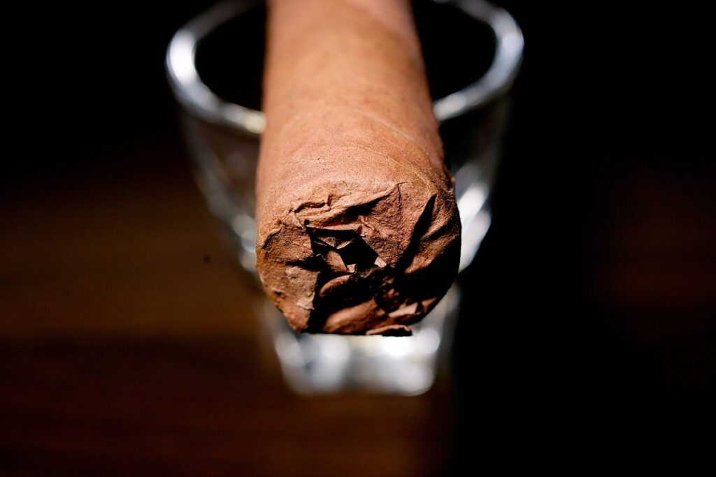 JFR コネチカット ロブスト/JFR Connecticut Robusto Cigar Review｜葉巻/シガー初心者の喫煙レビューブログ｜ギャラリー5