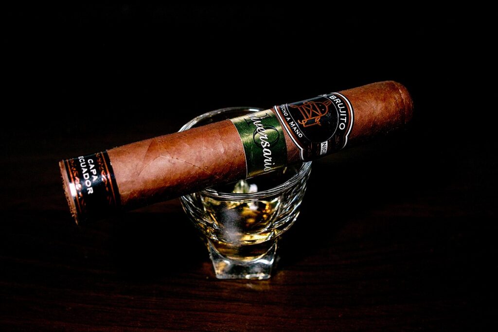 アルファンブラ エル ブルヒート 10周年記念シガー/Alfambra El Brujito 10 Aniversario Gorditos Cigar Review｜葉巻/シガー初心者の喫煙レビューブログ｜ギャラリー3