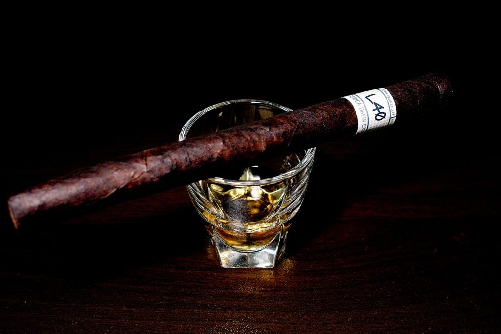 ドリュー・エステート リガ・プリヴァーダ ウニコ L40/Drew Estate Liga Privada Unico L40 Cigar Review｜葉巻/シガー初心者の喫煙レビューブログ｜ギャラリー2