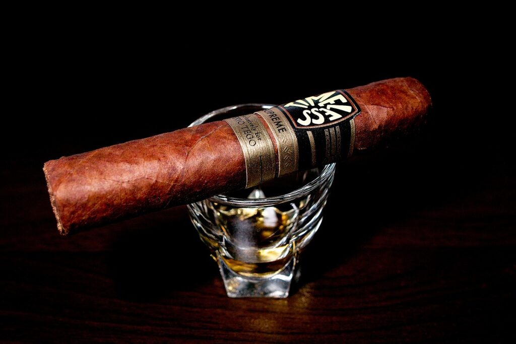 フェリオ・テゴ タイムレス シュプリーム 554/Ferio Tego Timeless Supreme 554 Cigar Review｜葉巻/シガー初心者の喫煙レビューブログ｜ギャラリー3