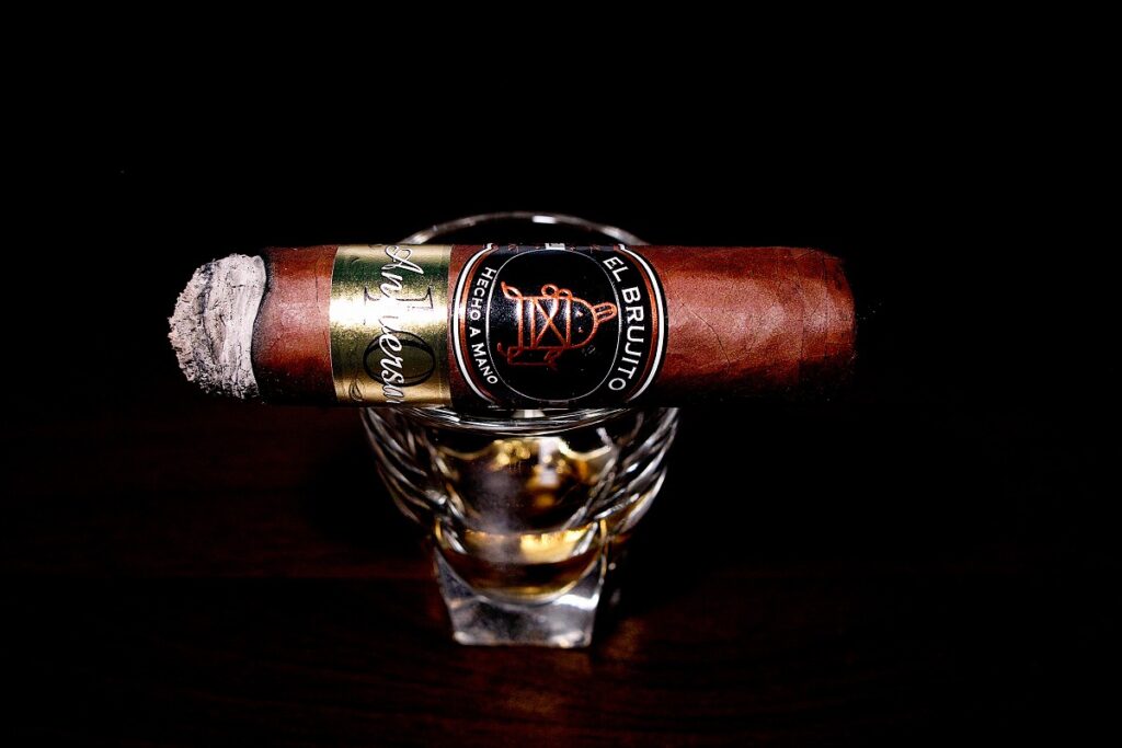 アルファンブラ エル ブルヒート 10周年記念シガー/Alfambra El Brujito 10 Aniversario Gorditos Cigar Review｜葉巻/シガー初心者の喫煙レビューブログ｜喫煙中盤セカンドサード