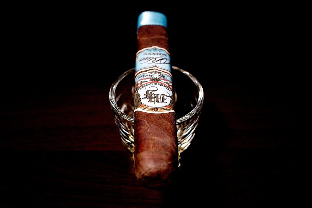 Cigar Review｜葉巻/シガー初心者の喫煙レビューブログ｜ギャラリー4