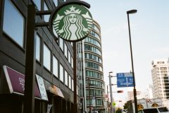 2【ネガフィルム実写レビュー】ネガフィルムとポジフィルムの写りの違いを検証！「NikonミニAF600QD」にて